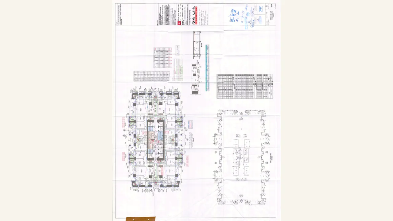 DLF Privana North typical floor plan (tower e)